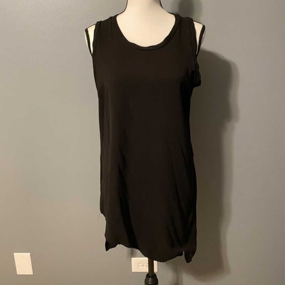 5/$25 Cupio tank size large